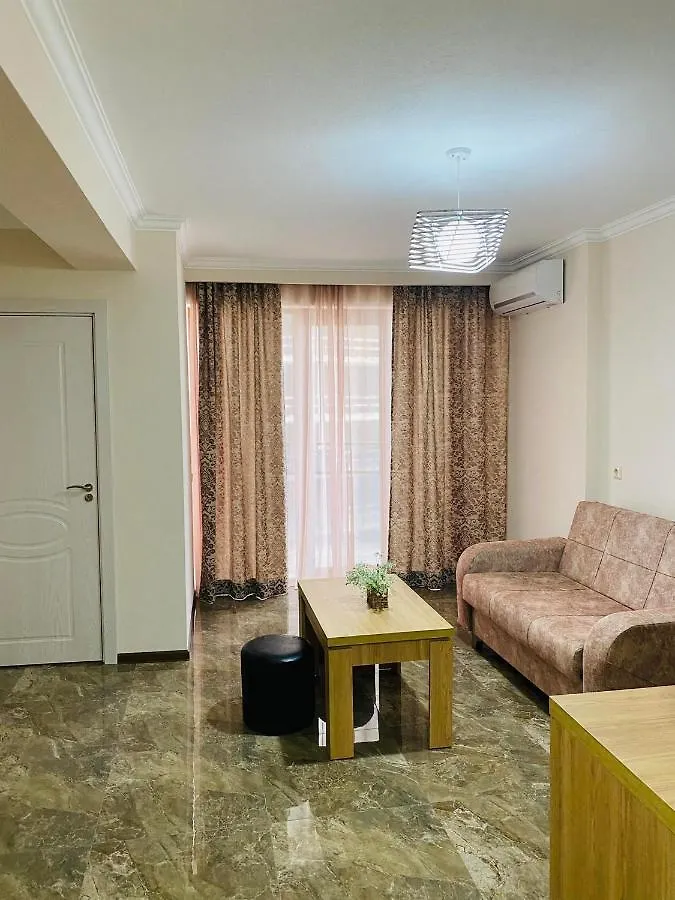 Sea View Rooms In Batumi 0*,  Geórgia