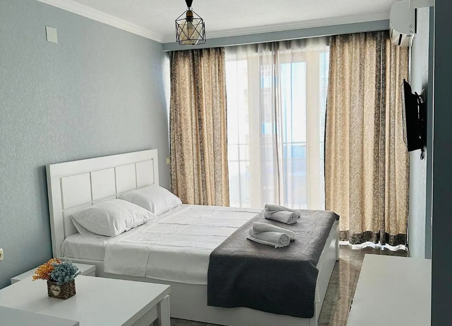 Sea View Rooms In Batumi 0*,